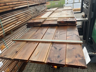 Ca. 32x Douglas wisselsponning, 18x190mm, lengte 10/400cm, 22/300cm